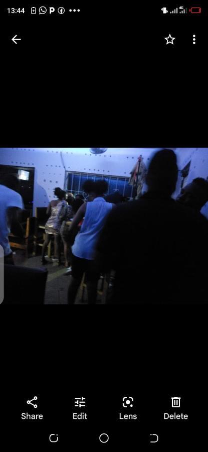 Kicec Bar And Guest House Airport ดาร์เอสซาลาม ภายนอก รูปภาพ
