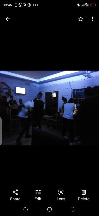 Kicec Bar And Guest House Airport ดาร์เอสซาลาม ภายนอก รูปภาพ